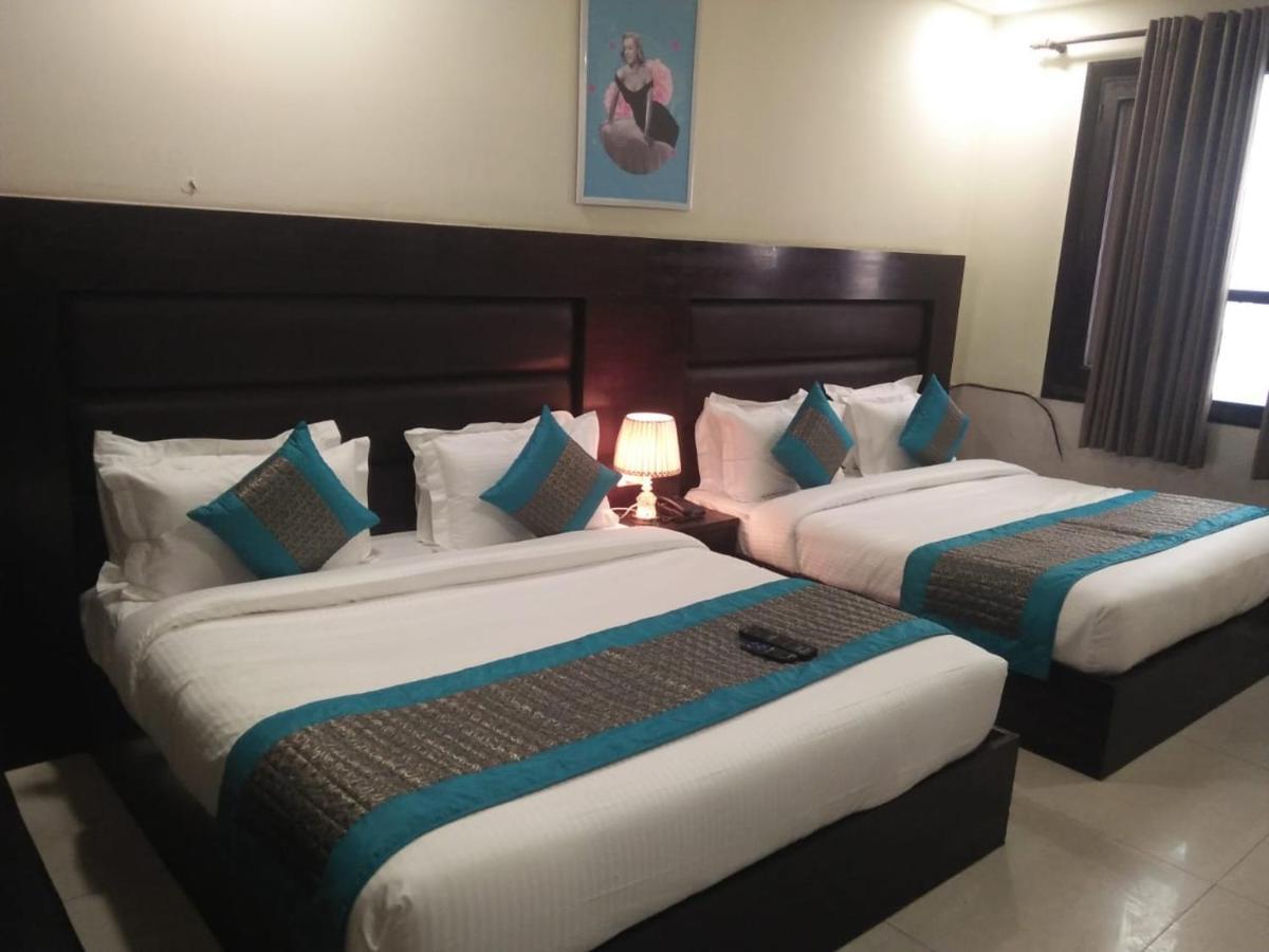 Vivah Residency Hotel New Delhi Exterior photo