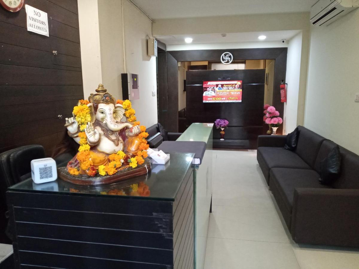 Vivah Residency Hotel New Delhi Exterior photo